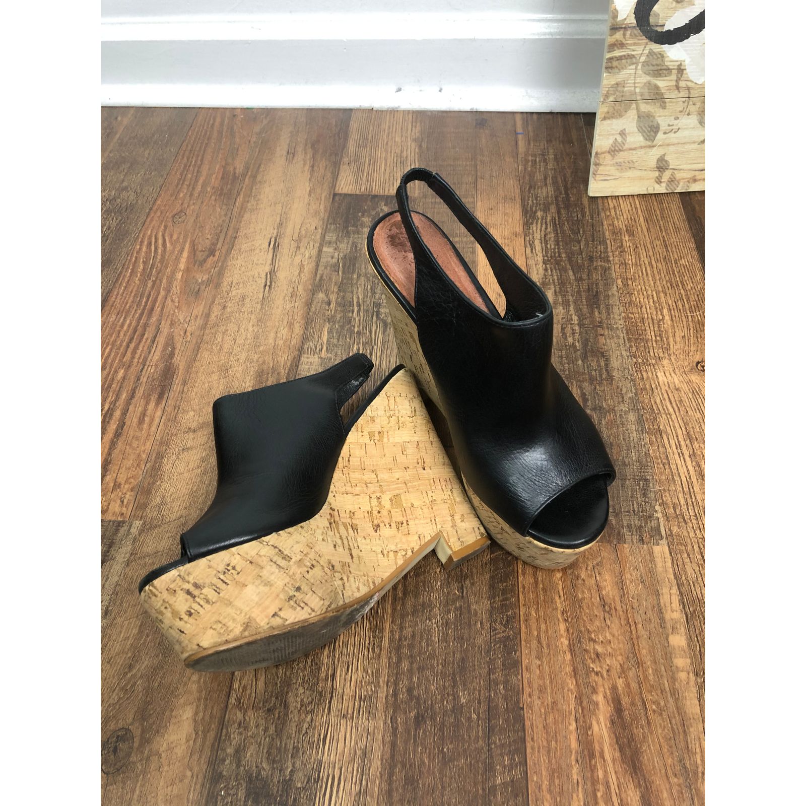Elizabeth And James Black Cork Wedge Heels Sz 8